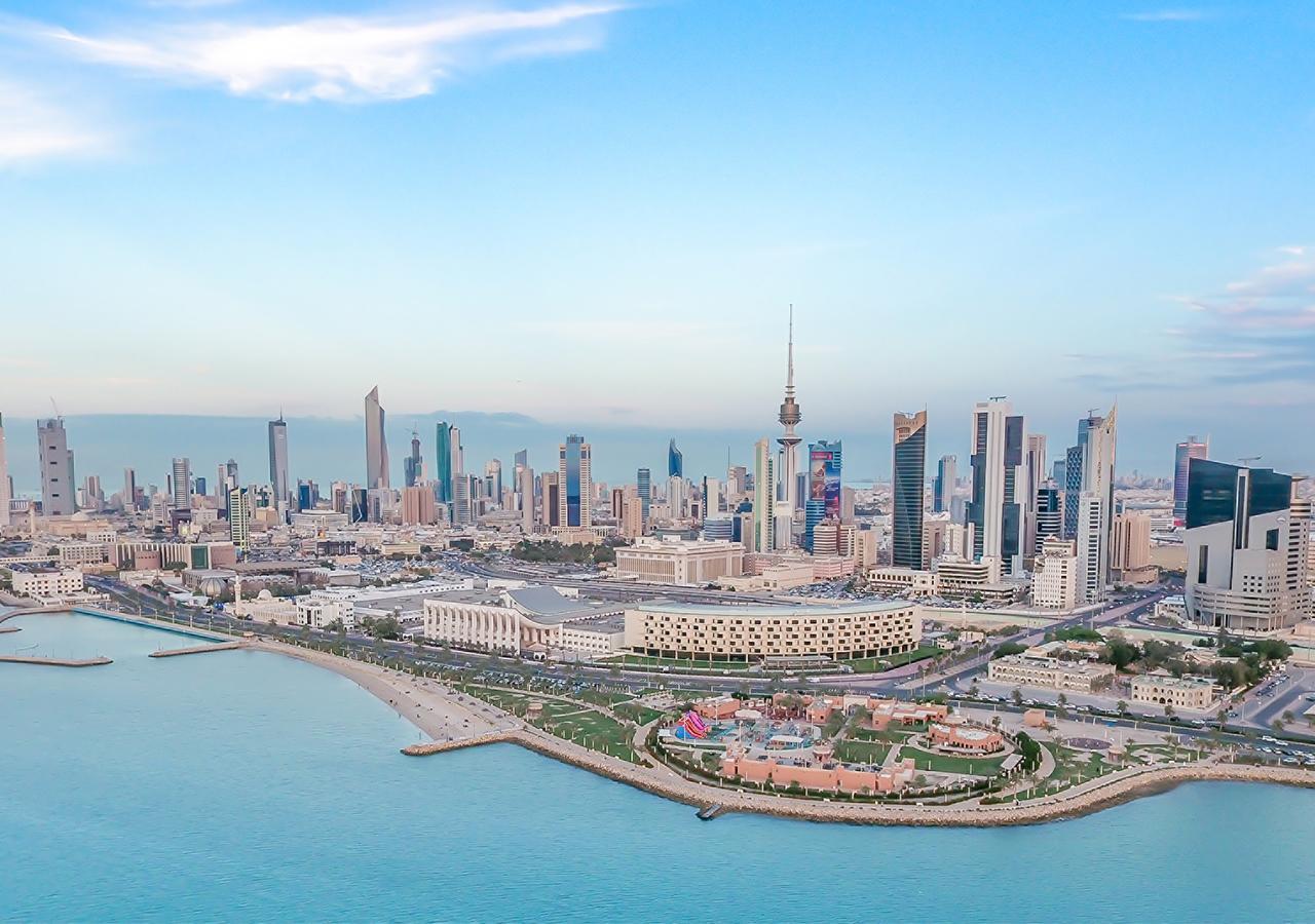 Four Seasons Hotel Kuwait at Burj Alshaya Kuwait City Zimmer foto Kuwait City skyline